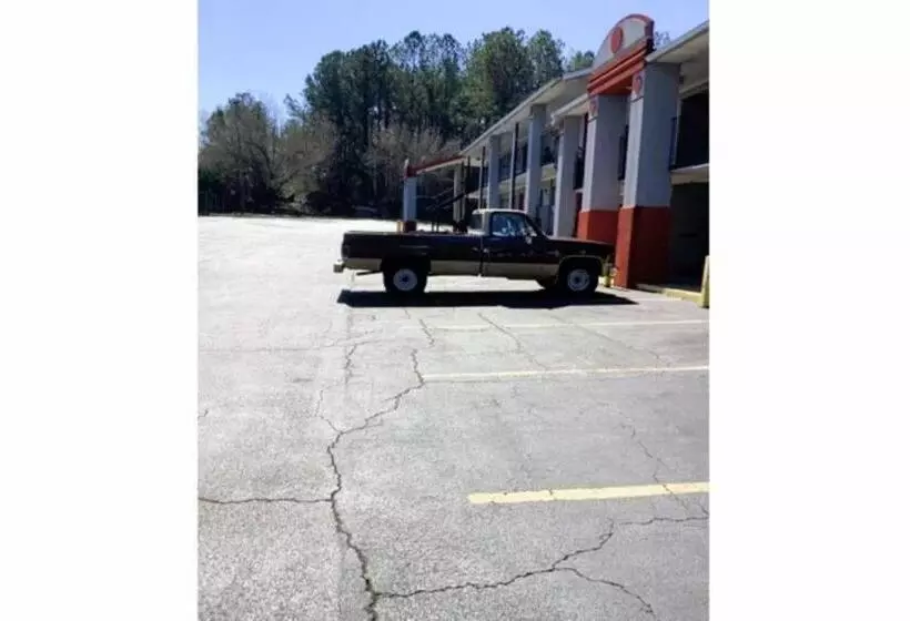 Magnuson Hotel Atlanta South