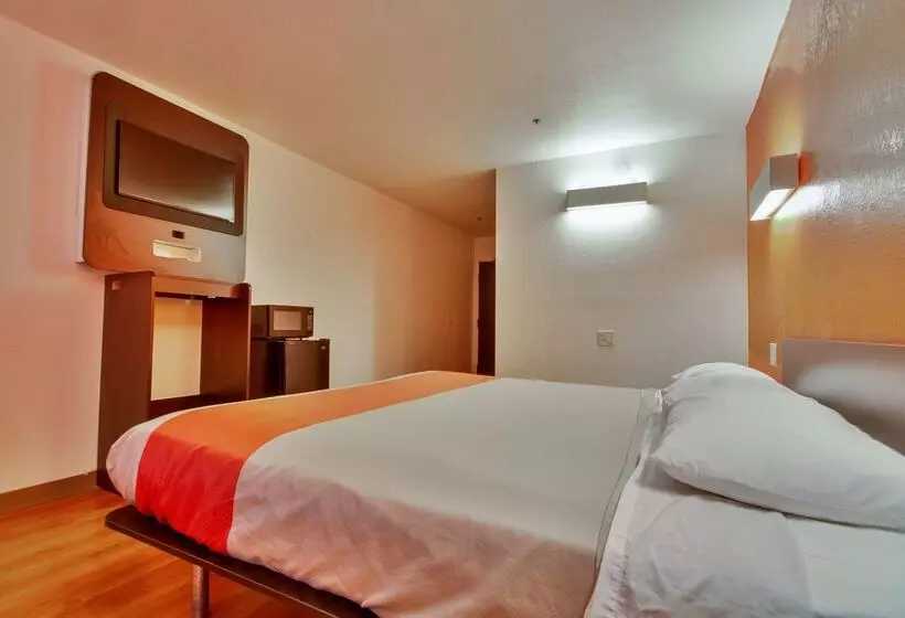 Motel 6 Dallas Fair Park