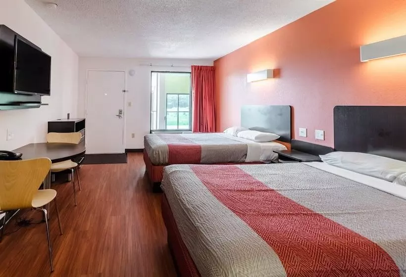 Motel 6 Lexington, Va