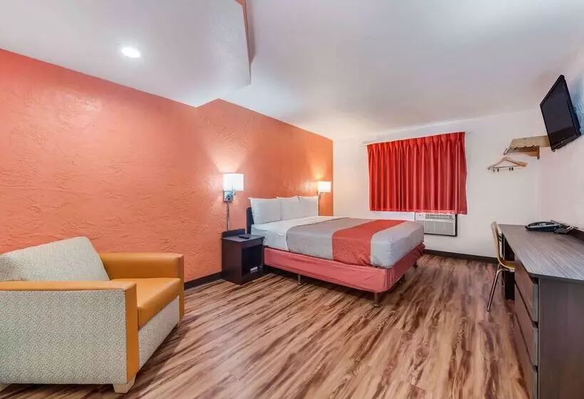 Motel 6saint Paul, Mn  I94