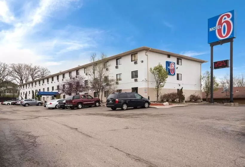 Motel 6saint Paul, Mn  I94