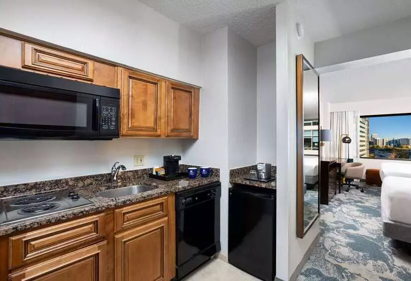 Doubletree By Hilton Houston Medical Center Hotel & Suites