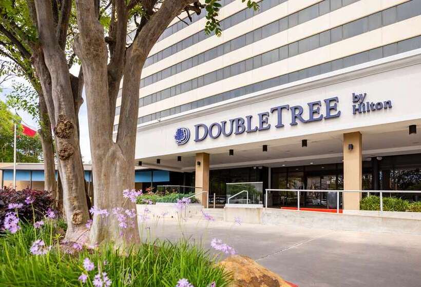 Doubletree By Hilton Houston Medical Center Hotel & Suites