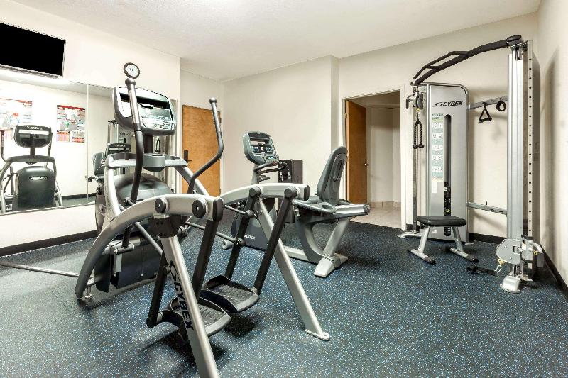 هتل Baymont By Wyndham Amarillo East