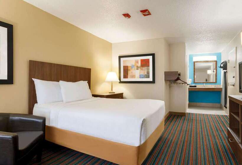 فندق Baymont By Wyndham Nashville Airport
