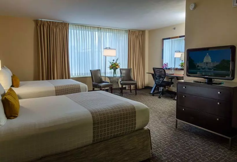 Beacon Hotel & Corporate Quarters