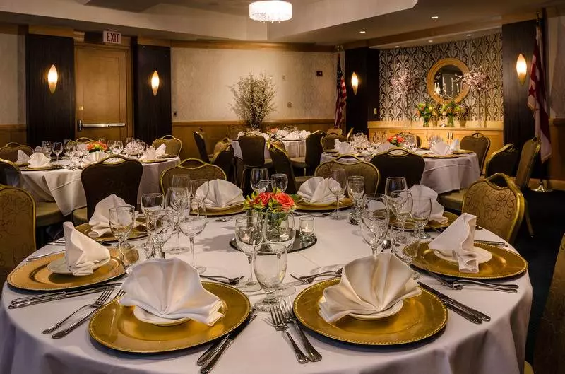 Beacon Hotel & Corporate Quarters