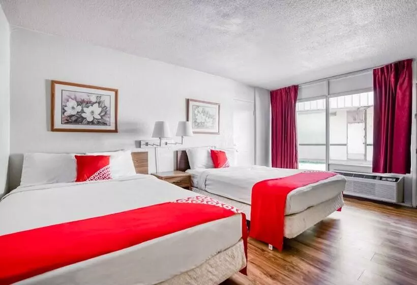 בית מלון כפרי Budget Inn & Suites Brownwood