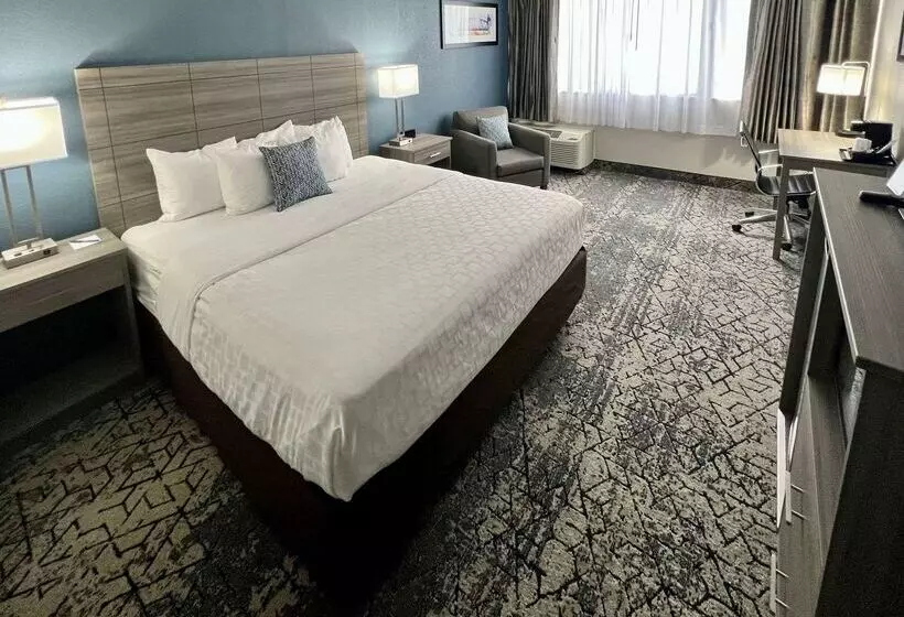 Clarion Hotel & Convention Center Joliet