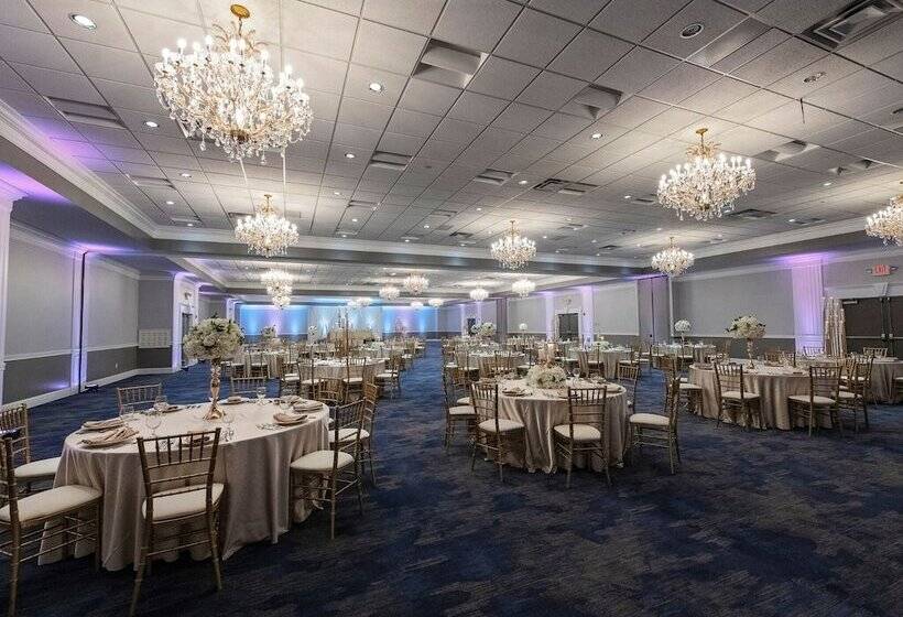 Clarion Hotel & Convention Center Joliet