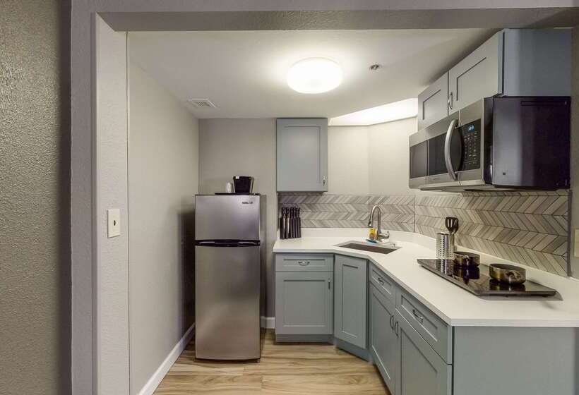 בית מלון כפרי Comfort Inn Chicago Schaumburg O Hare Airport