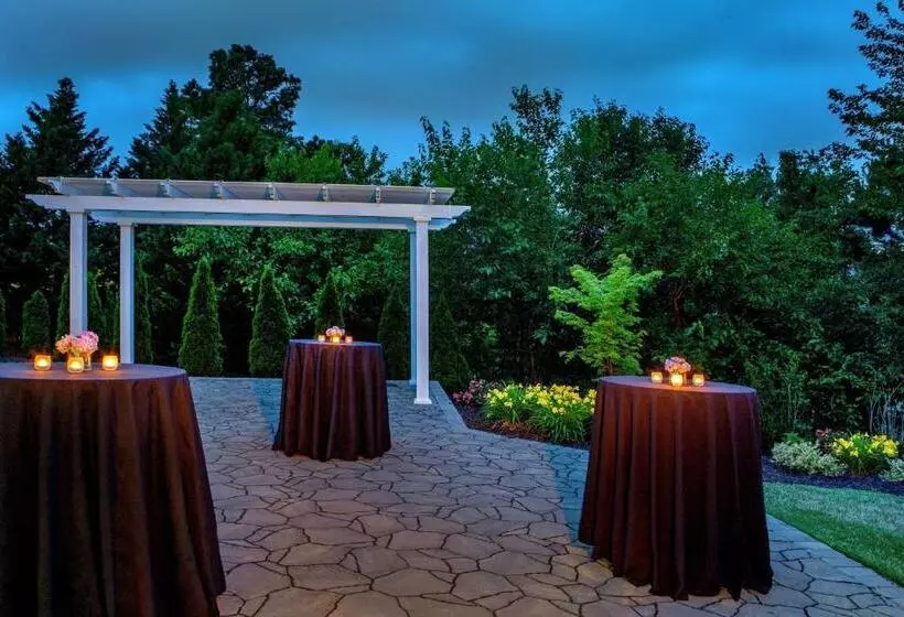 Delta Hotels By Marriott Chesapeake Norfolk