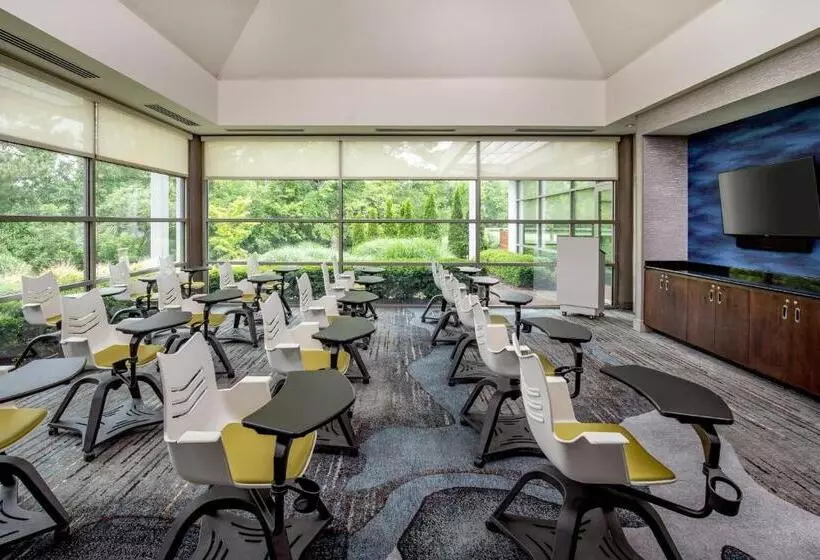 Delta Hotels By Marriott Chesapeake Norfolk