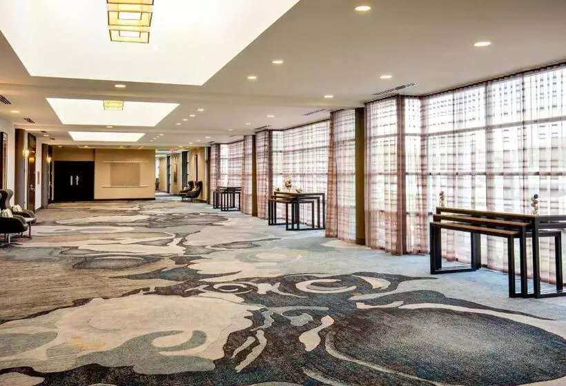 Delta Hotels By Marriott Chesapeake Norfolk