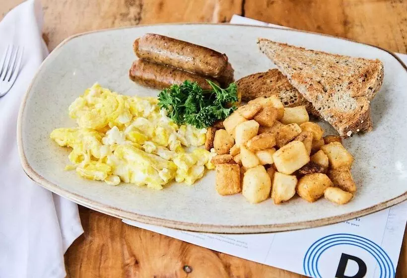 בית מלון כפרי Derek