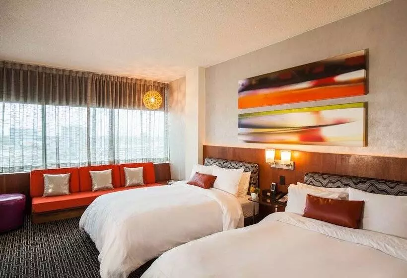 בית מלון כפרי Derek