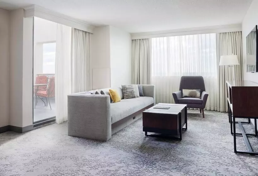 Отель Fort Lauderdale Marriott North