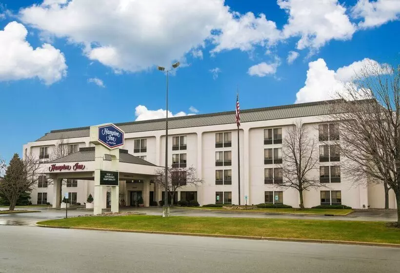 Отель Spark By Hilton Green Bay