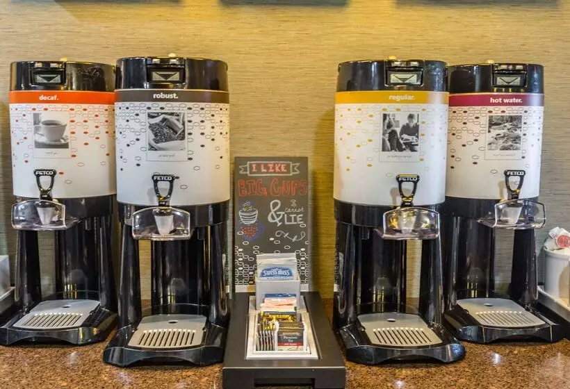 酒店 Hampton Inn Winchester University/mall Area