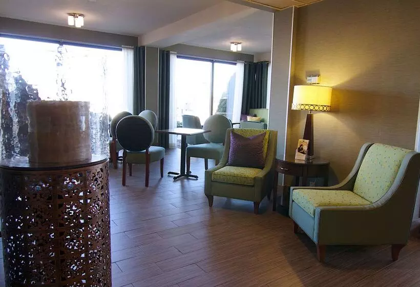 酒店 Hampton Inn Winchester University/mall Area