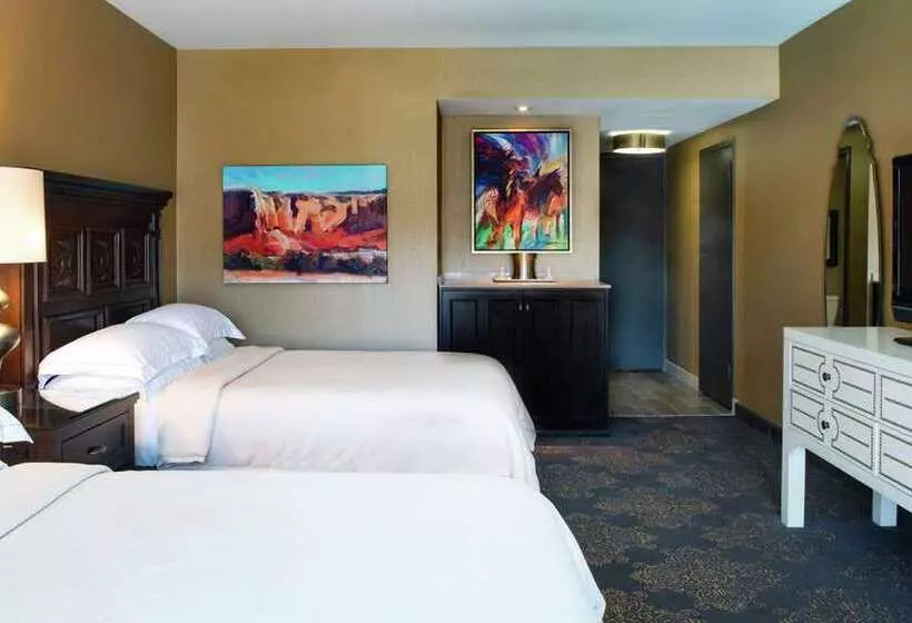 Отель Hilton Santa Fe Historic Plaza