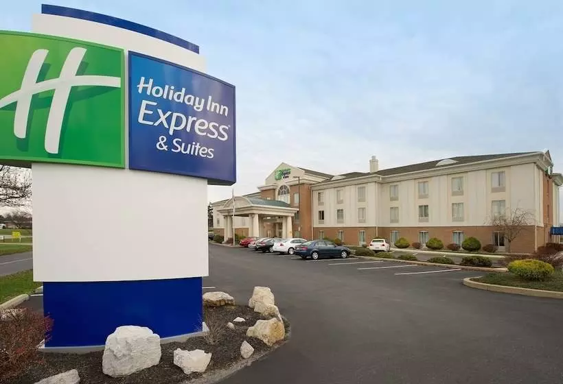 Отель Holiday Inn Express & Suites By Ihg Chambersburg, An Ihg