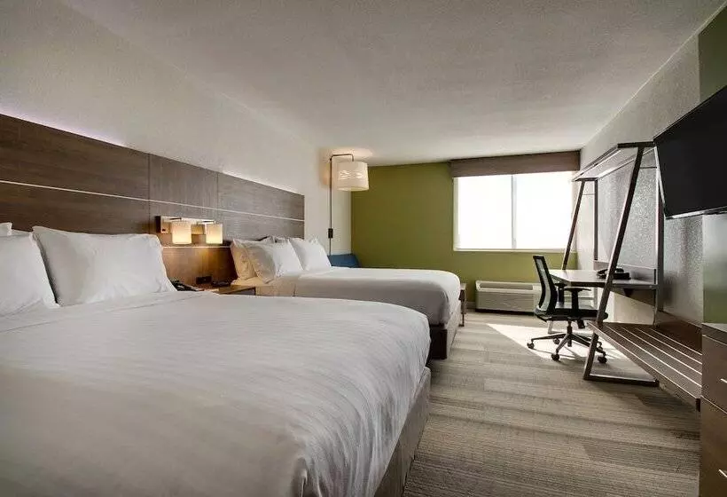 호텔 Holiday Inn Express & Suites Wapakoneta, An Ihg