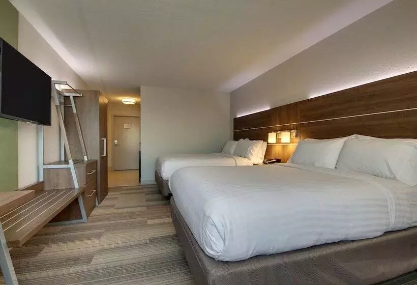 호텔 Holiday Inn Express & Suites Wapakoneta, An Ihg