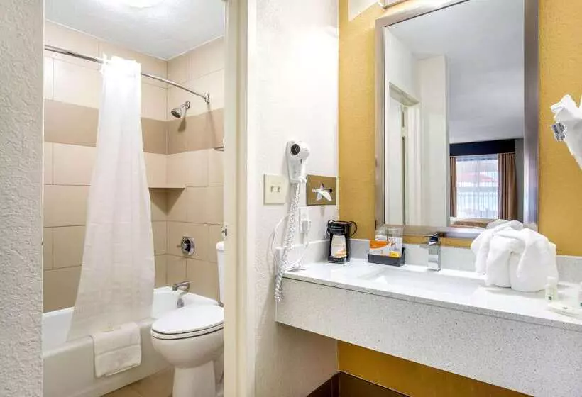 فندق Quality Inn West Fort Worth