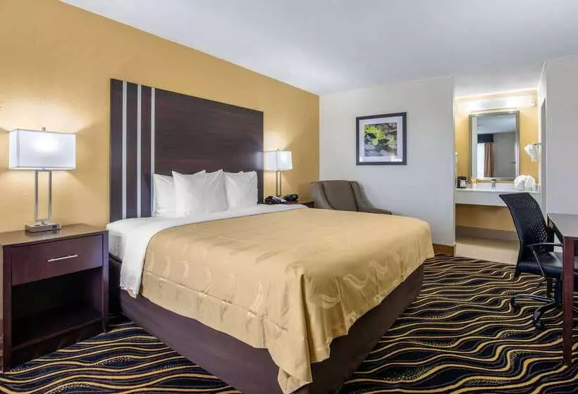 فندق Quality Inn West Fort Worth