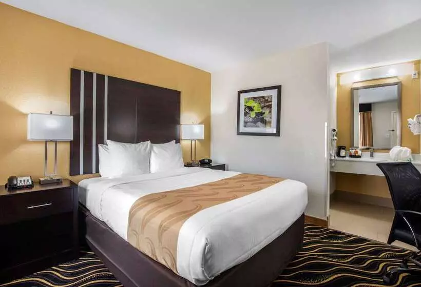 فندق Quality Inn West Fort Worth