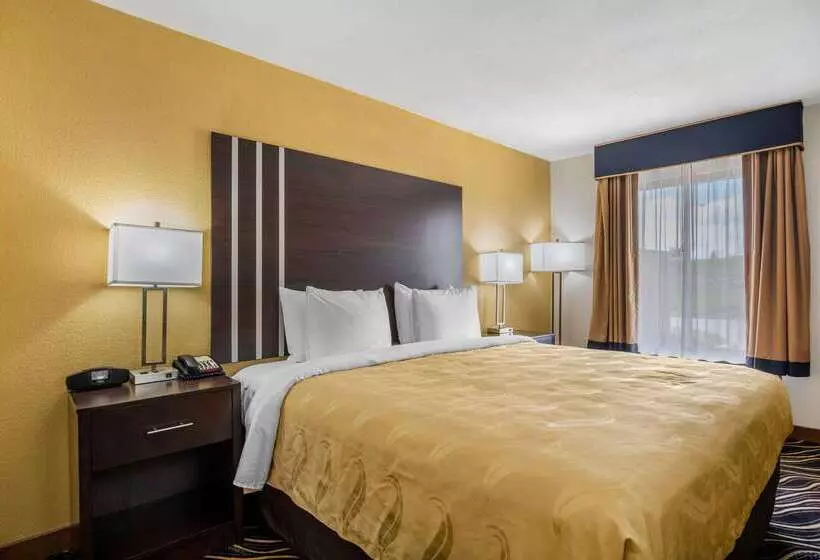 فندق Quality Inn West Fort Worth