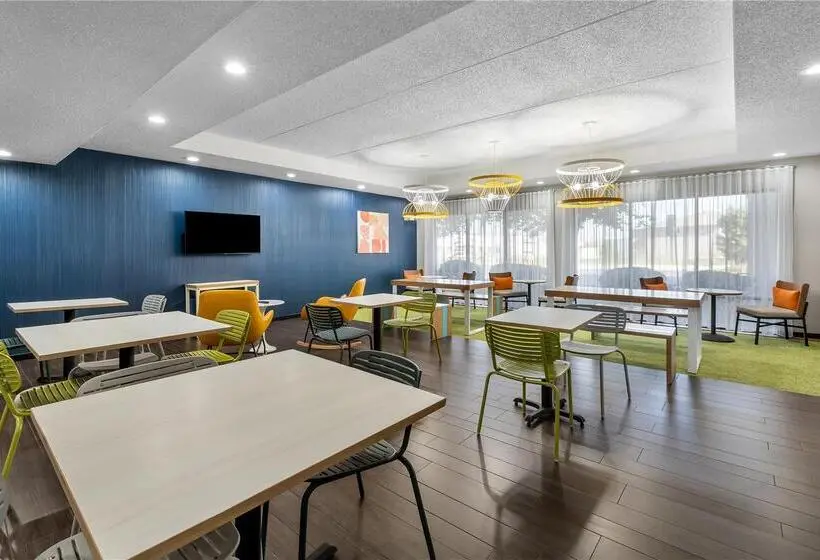 Hotelli Spark By Hilton Green Bay