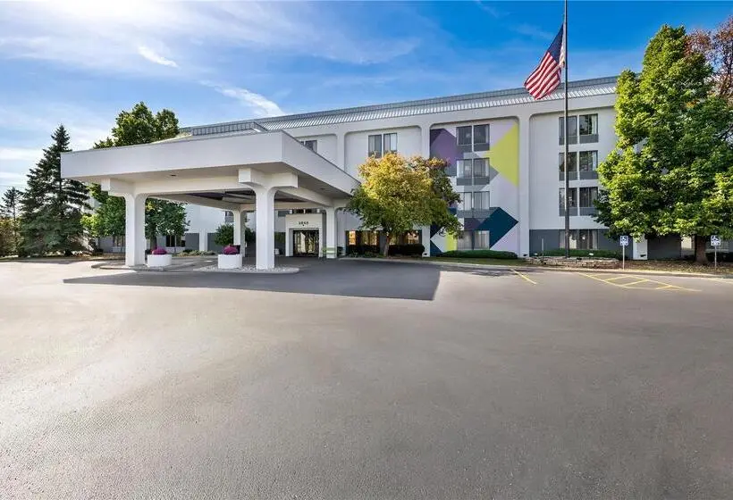 Hotelli Spark By Hilton Green Bay