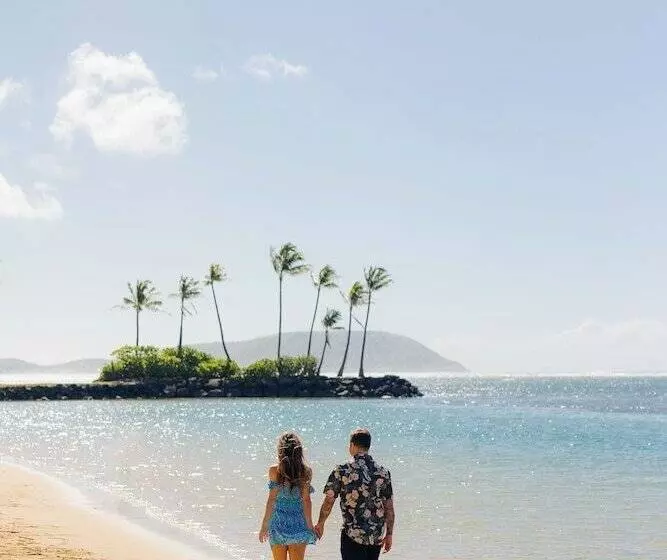 The Kahala Hotel And Resort