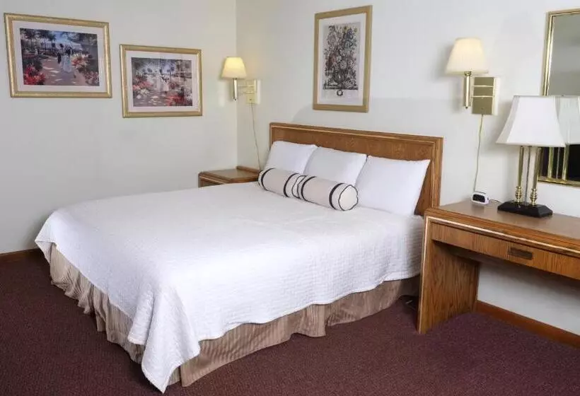 מוטל Four Seasons Lodging