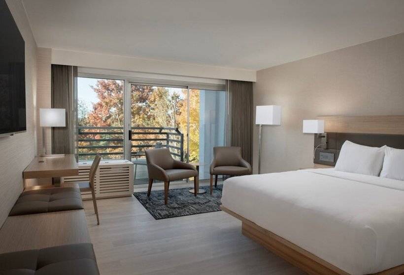AC Hotel by Marriott Portland Lake Oswego