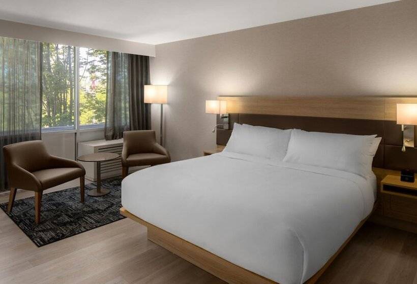 AC Hotel by Marriott Portland Lake Oswego