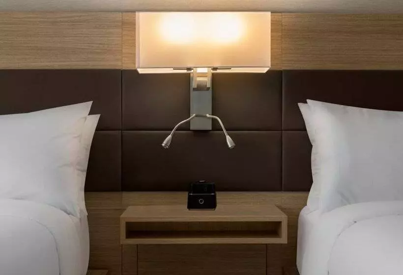 AC Hotel by Marriott Portland Lake Oswego