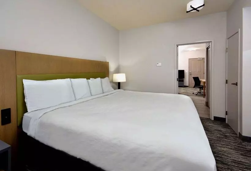 Отель Country Inn & Suites By Radisson, Asheville West Near Biltmore