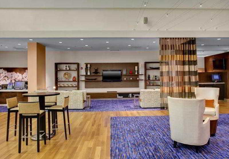 هتل Courtyard Atlanta Decatur Downtown/emory