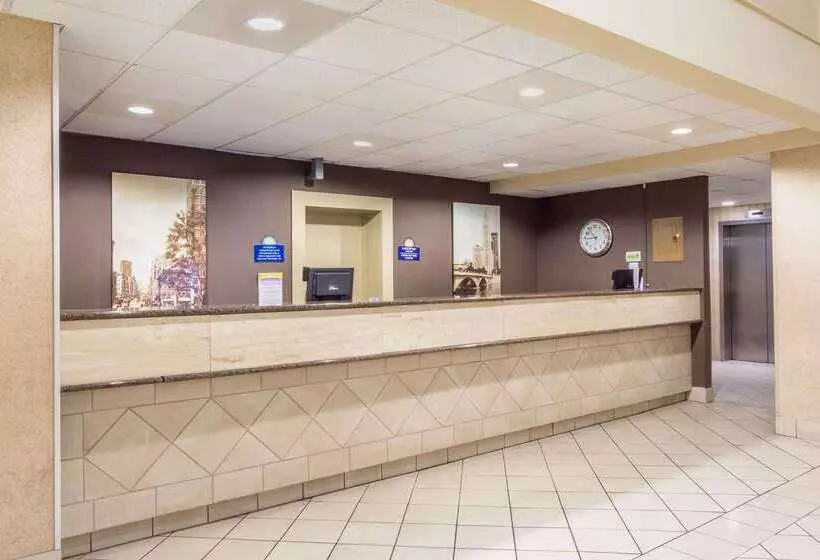 Hotel Days Inn By Wyndham Columbus Airport