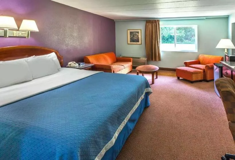 هتل Days Inn By Wyndham Portage