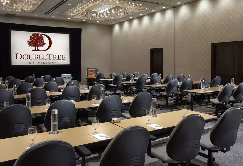 酒店 Doubletree By Hilton  Chicago  Oak Brook