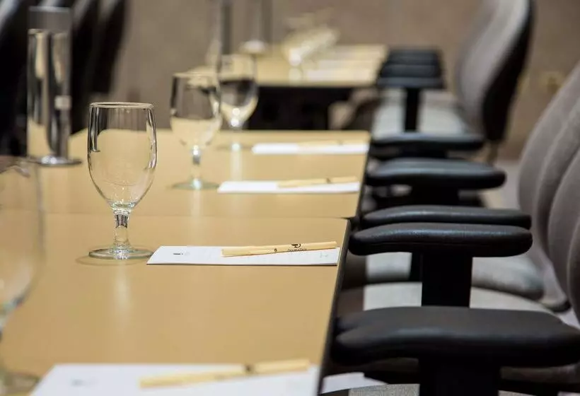 酒店 Doubletree By Hilton  Chicago  Oak Brook