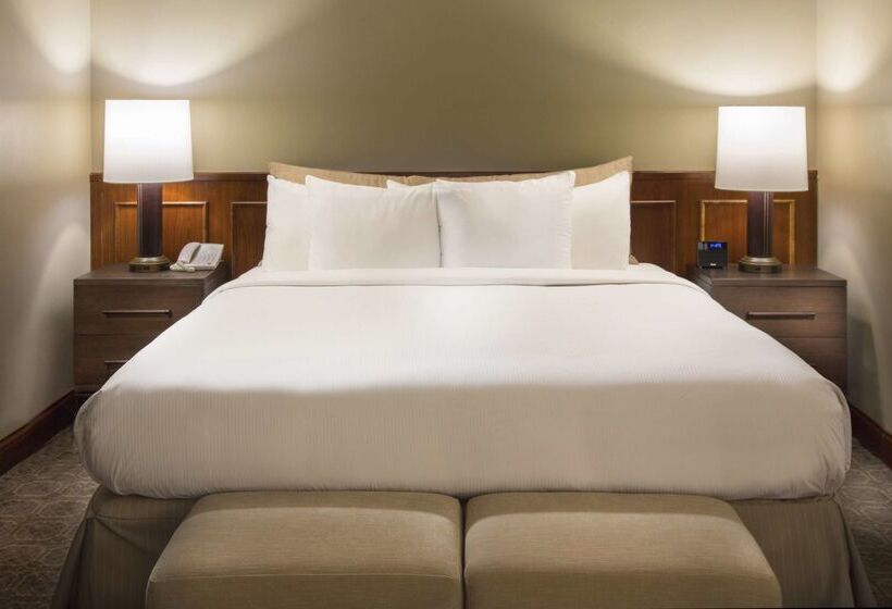 فندق Doubletree By Hilton  Chicago  Oak Brook