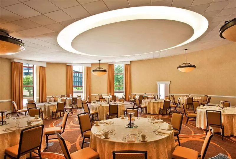 Hotel Doubletree By Hilton Washington Dc Silver Spring