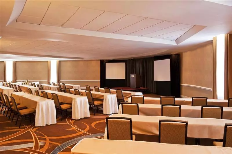 Hotel Doubletree By Hilton Washington Dc Silver Spring