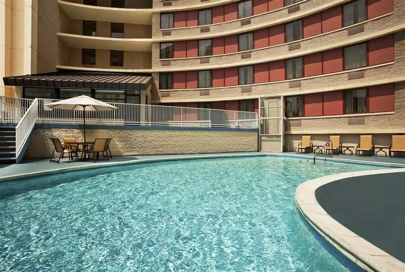 Hotel Doubletree By Hilton Washington Dc Silver Spring