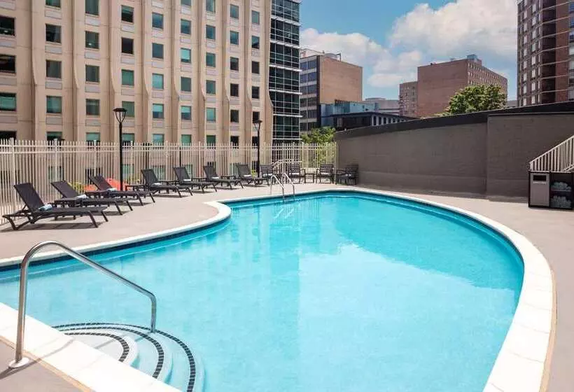 Hotel Doubletree By Hilton Washington Dc Silver Spring